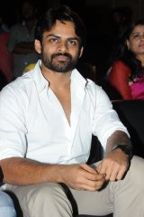 Pilla Nuvvu leni Jeevitham Success Meet